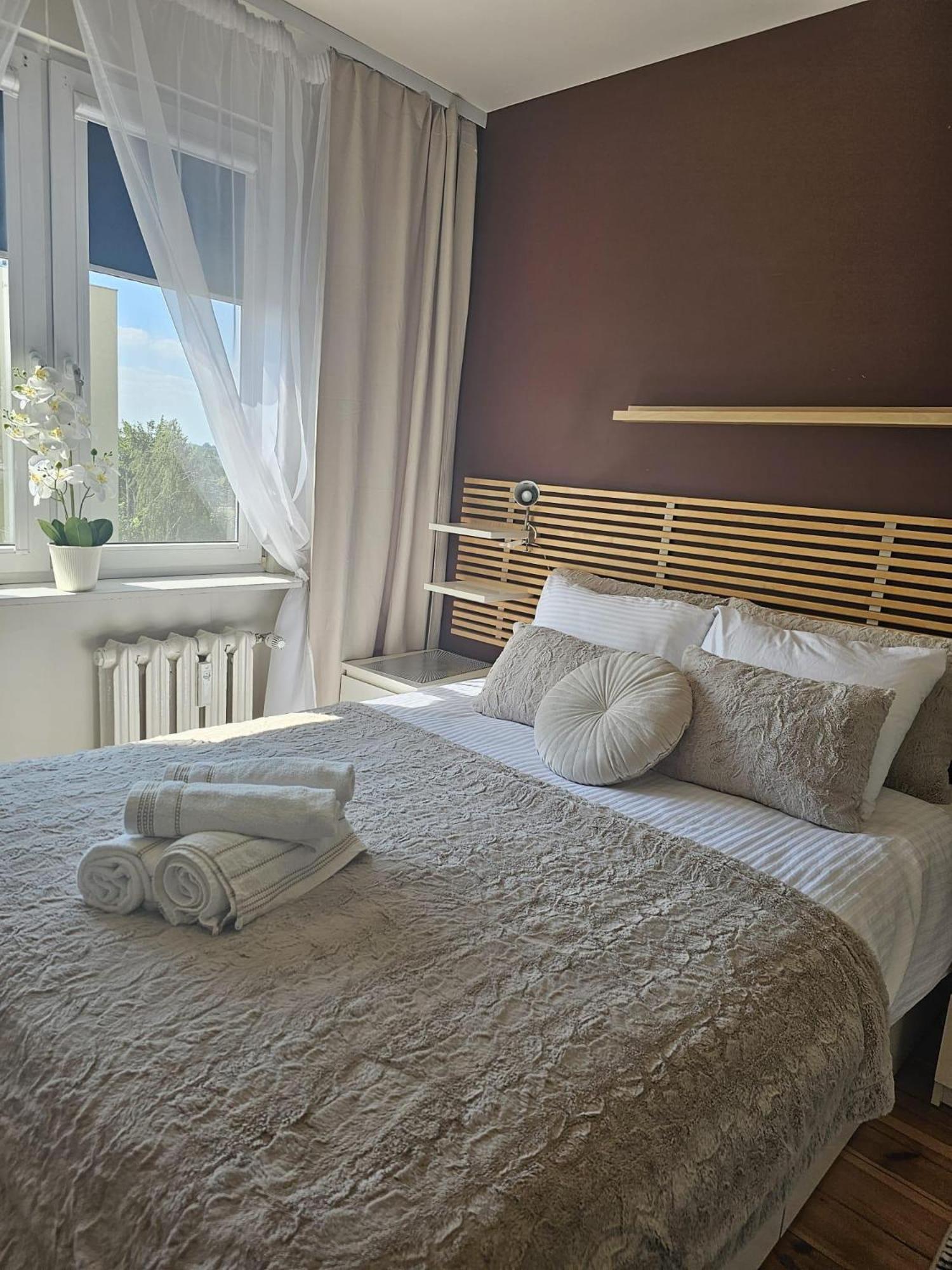 Apartment In Zyrardow 10Min To Suntago Экстерьер фото